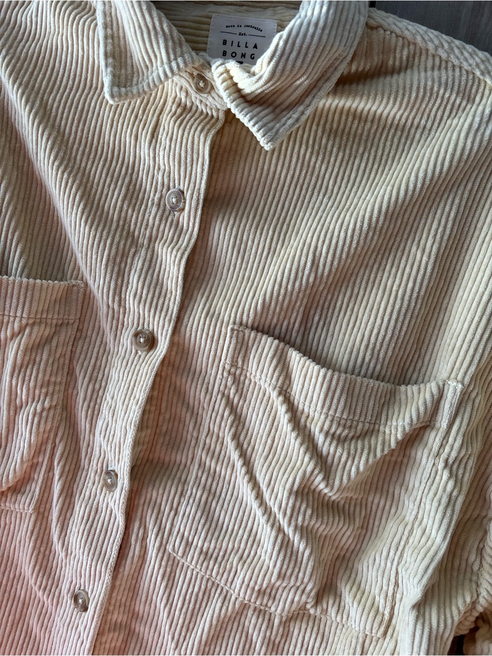 Billabong Butter Yellow Corduroy Button Shirt Women Medium Oversized Skate Soft - Picture 7 of 14